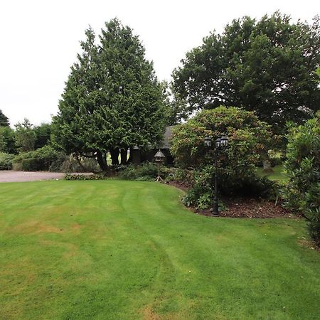 Serene Countryside Home With Manicured Gardens Stonehaven Exterior foto